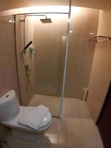 Bathroom, Hotel Juta, Keningau