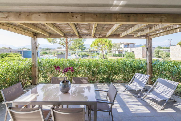 Balcony 5, Hideaway With Private Sun Deck, Corse-du-Sud