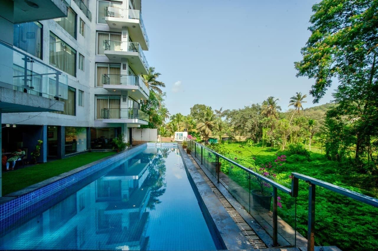 Outdoor pool 5, Regal Sands Hotel, North Goa