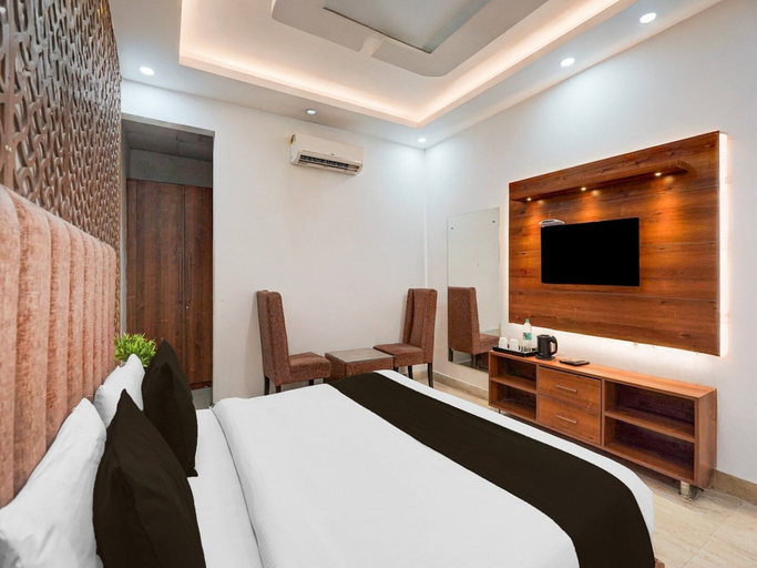Room 3, Super Deluxe Roomrispana Pul Haridwar Road, Dehradun
