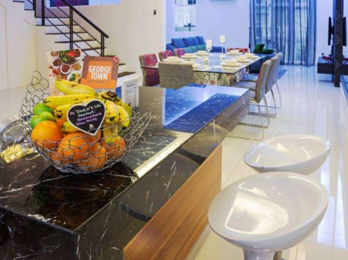Food & Drinks, Shamrock Beach Villas 9, Penang Island