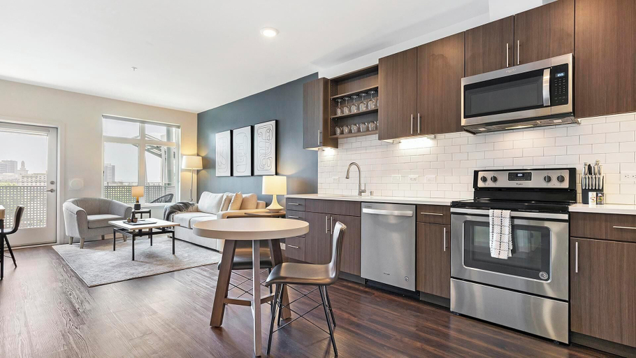 Private kitchen 2, Landing Furnished Apartments - Ranchstone, Houston