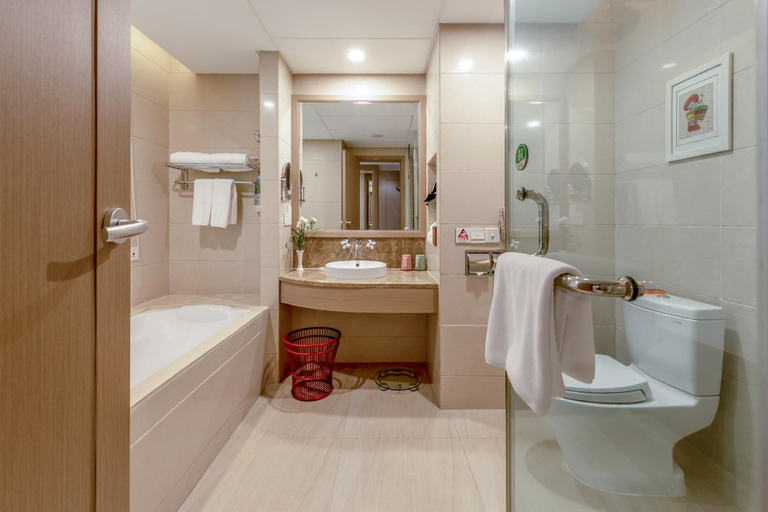 Bathroom 5, Qinghe Jinjiang Intl Hotel, Zhangjiajie
