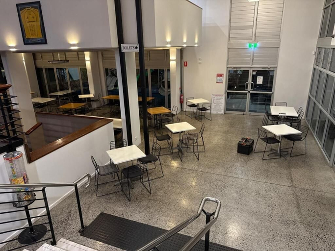 Dining 4, Eatons Hotel, Muswellbrook