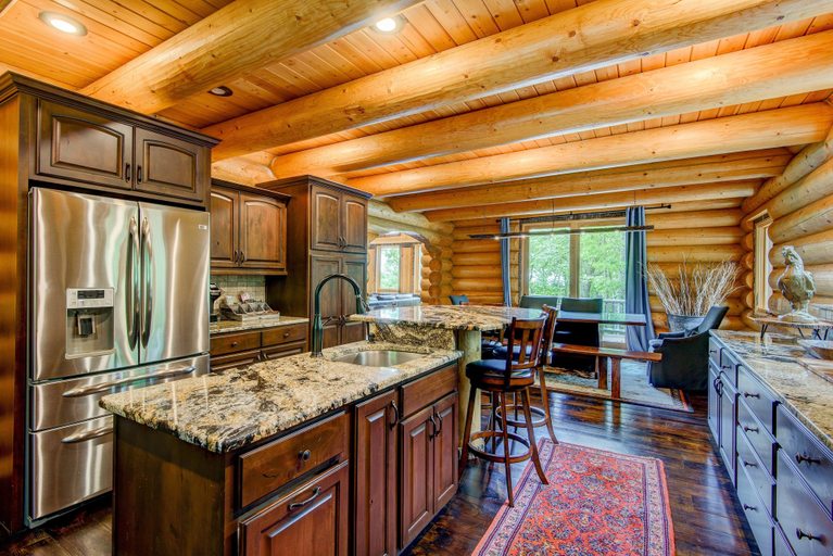 Interior 5, Big Elk Lodge Luxury Home in Eagles Nest Walk to Great Camp Firepit, Avery