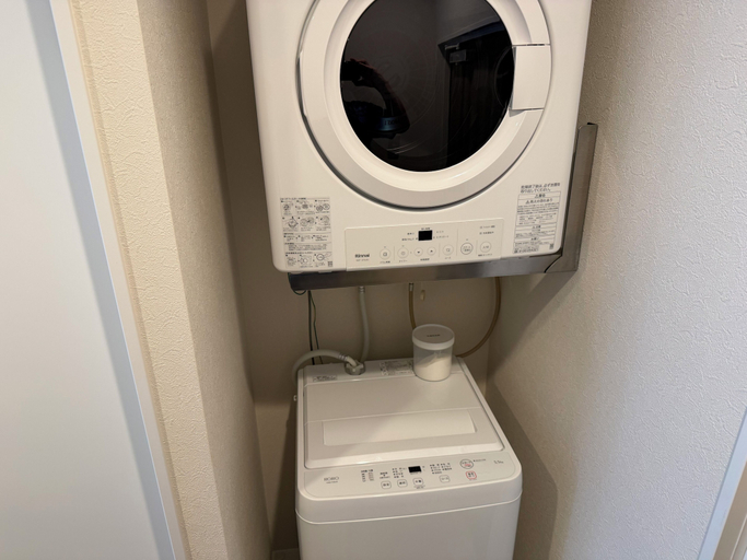 Room 4, Hotel Living Inn Asahibashiekimae EAST, Naha