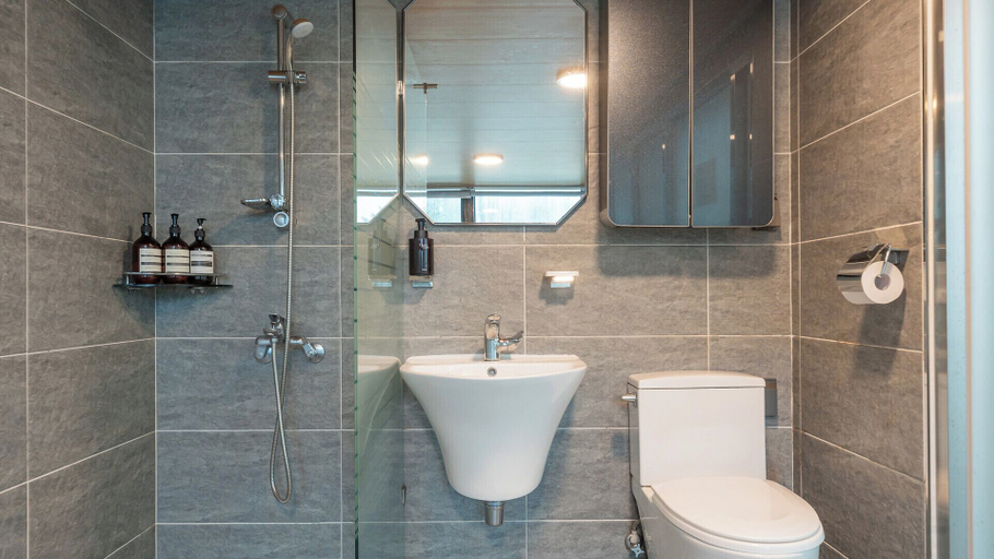 Bathroom 4, Capella Oceanview Spa Resort Goseong, Goseong