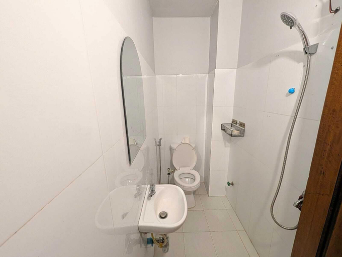 Bathroom, Karuna Villa & Garden, Siem Reap