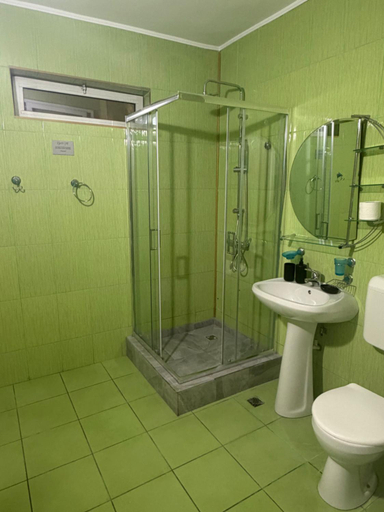 Bathroom 5, Hypnotic Villa Pitesti, Pitesti