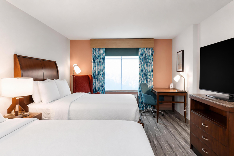 Bedroom 3, Hilton Garden Inn Wallingford/Meriden, New Haven
