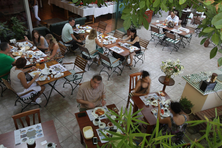 Food & Drinks 5, Garden House Hotel, Fatih