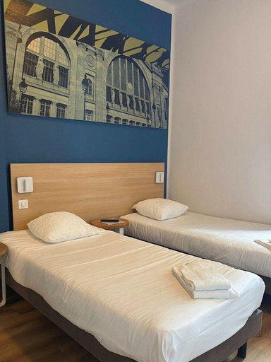 Bedroom, Hotel de la Gare - Restaurant Bistro Quai, Vendée