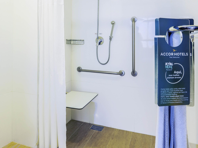 Bathroom 4, ibis Styles Confins Aeroporto, Lagoa Santa