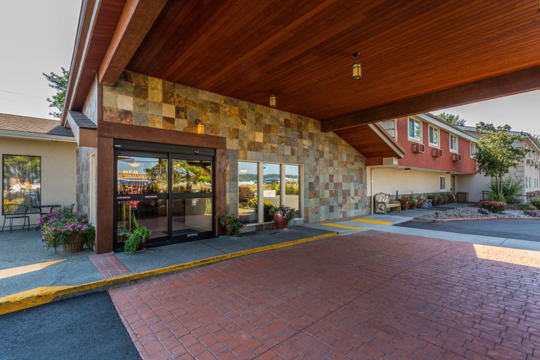 Exterior & Views 2, Quality Inn & Suites Coeur d'Alene, Kootenai