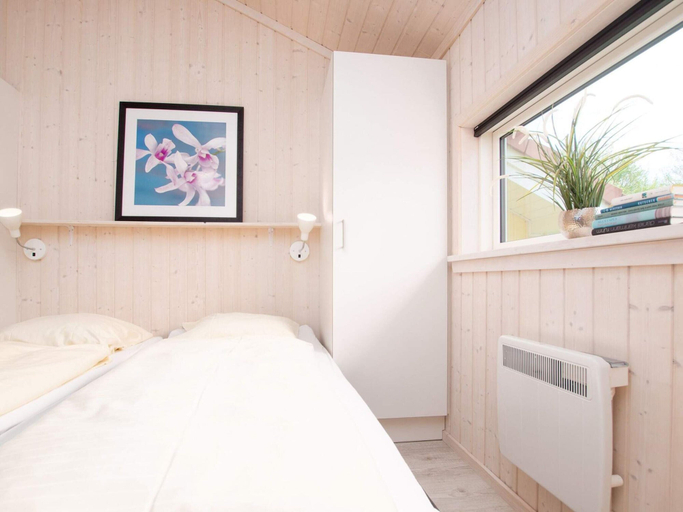 Interior 5, Detached Holiday Villa With Private Sauna, Ostholstein