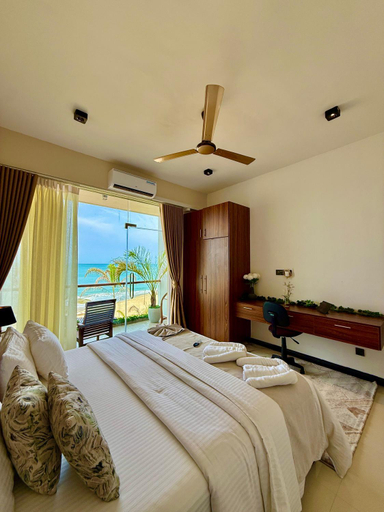 Bedroom 4, Beach Villa, Pothuvil