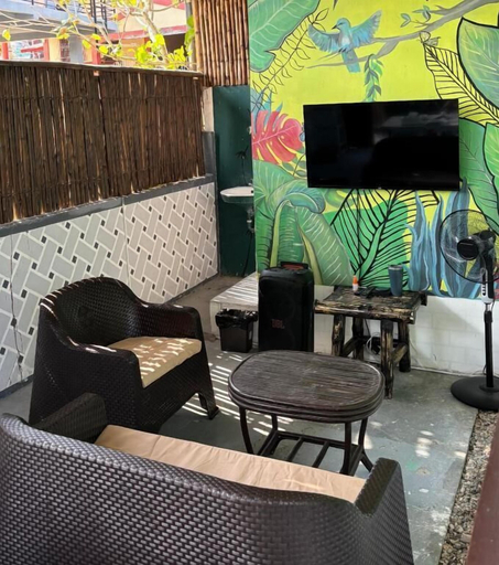 Property grounds 3, D Bamboo House, Mabini