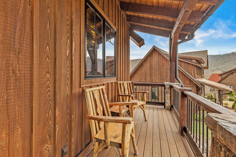 Interior 4, Eagle Rare Retreat at Eagles Nest, Avery