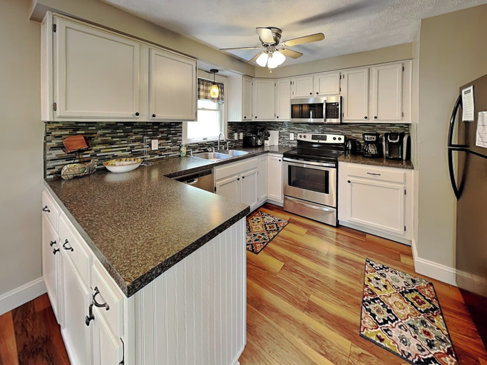 Property amenity 5, Lakeside Ease, Garrett