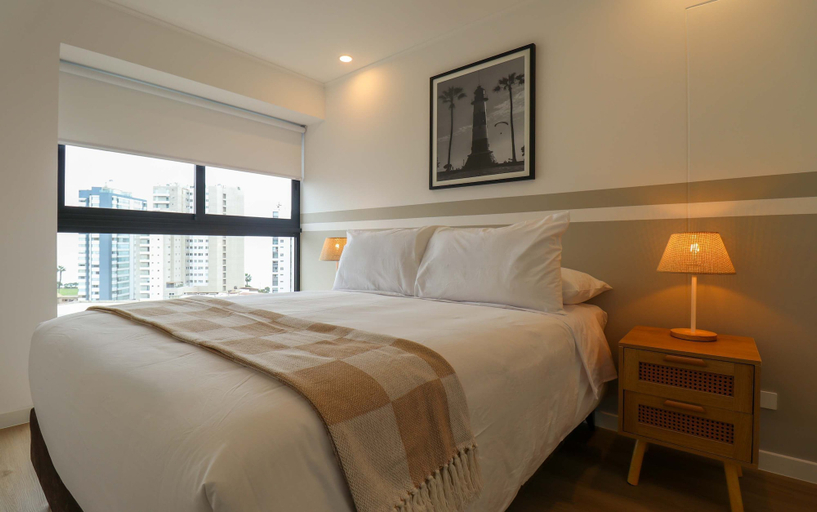 Room 4, w Upscale 2BR w Balcony View in Miraflores, Lima