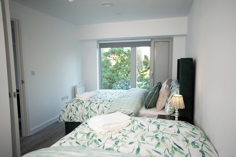 Room 2, Salford apartment near trafford park, Salford