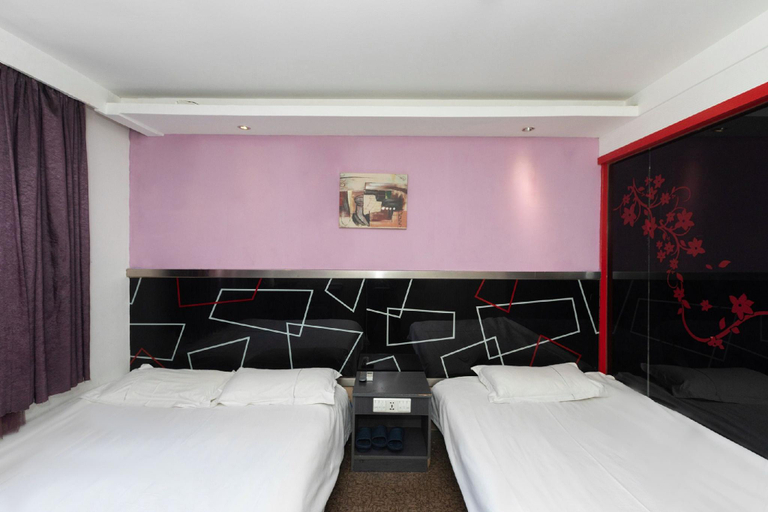 Bedroom 5, Xilong Hotel (xiwu branch), Harbin