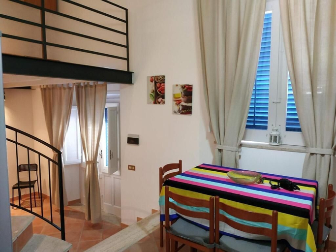 Dining, MARINA BLU ROOMS, Trapani