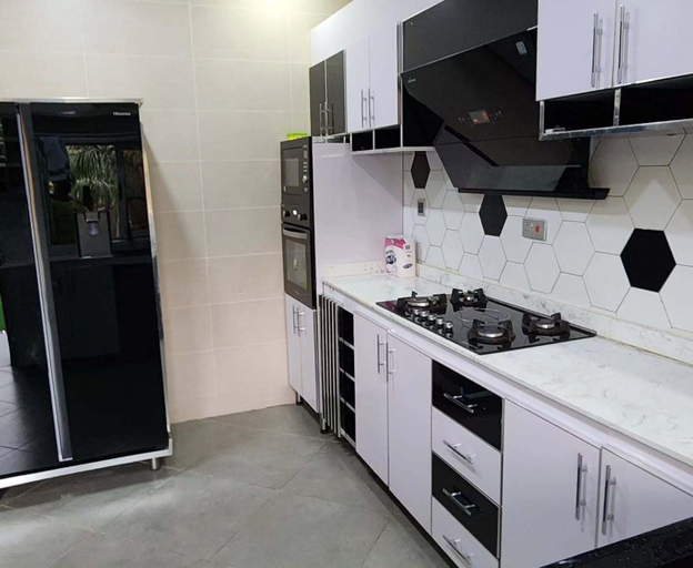 Private kitchen 4, Nomads Nest Retreat, AbujaMun