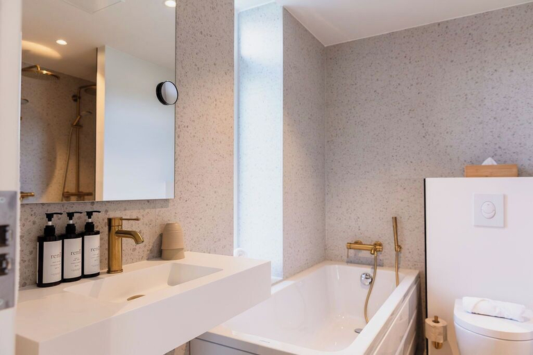 Bathroom 4, Sixtus Sinatur Hotel og Konference, Middelfart