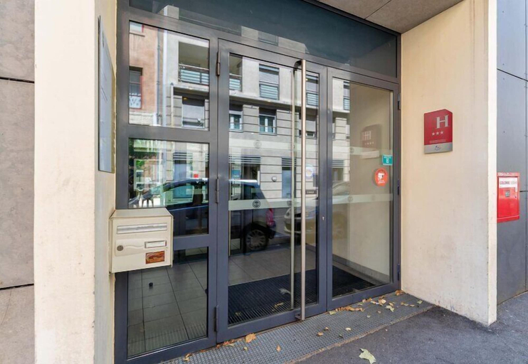 Exterior & Views 2, B&B HOTEL Lyon Caluire Cité Internationale, Rhône
