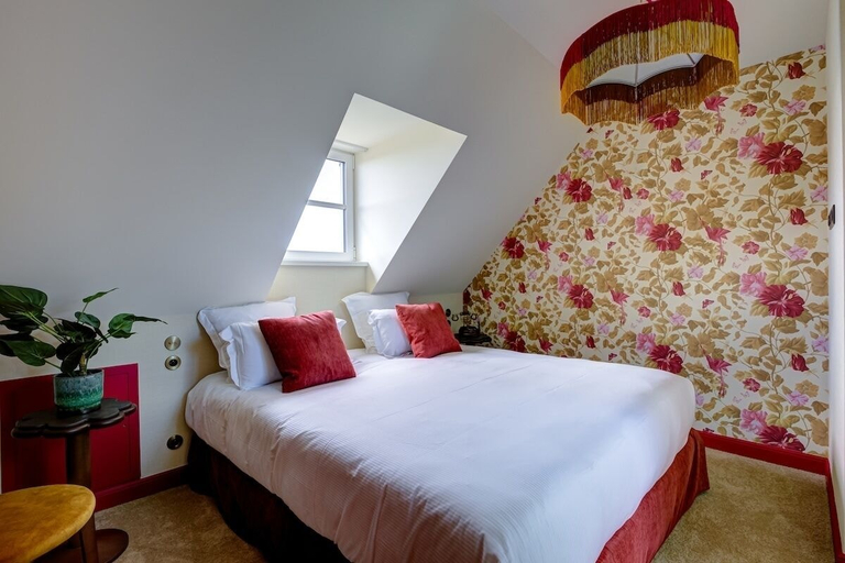 Room 3, VILLA HENRIETTE, Calvados