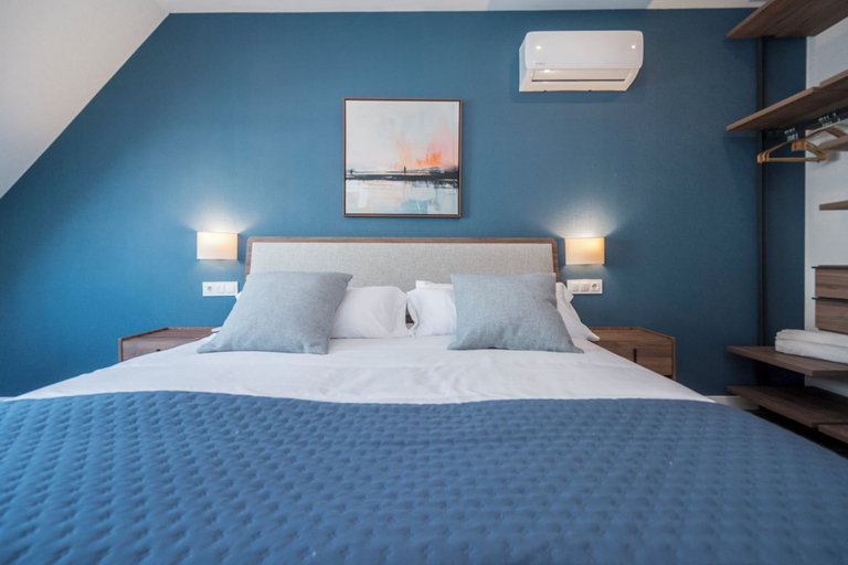 Room 4, Apartamentos Dúplex Príncipe de Canalejas, Madrid