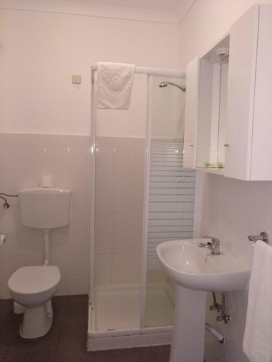 Bathroom, Regina Apartamentos, Albufeira