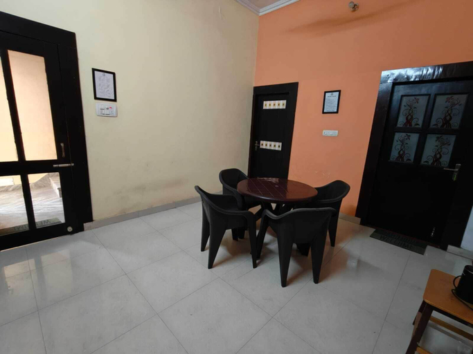 Living area 3, Nirmala House Homestay, Varanasi