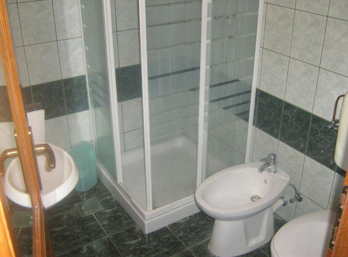 Bathroom 5, Apartments Villa Maria, Lastovo