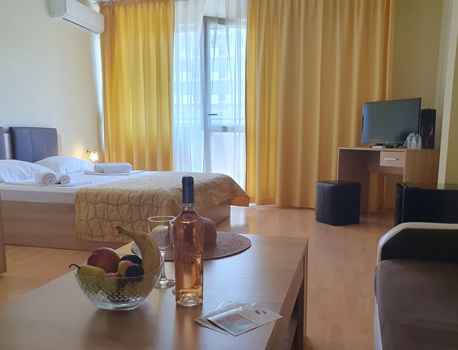 Others 4, Hotel Sorbona, Varna