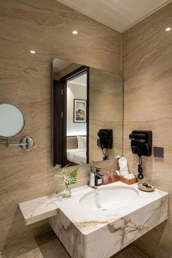 Bathroom 4, Bon Ami Hotel - Thiên Xuân, District 1