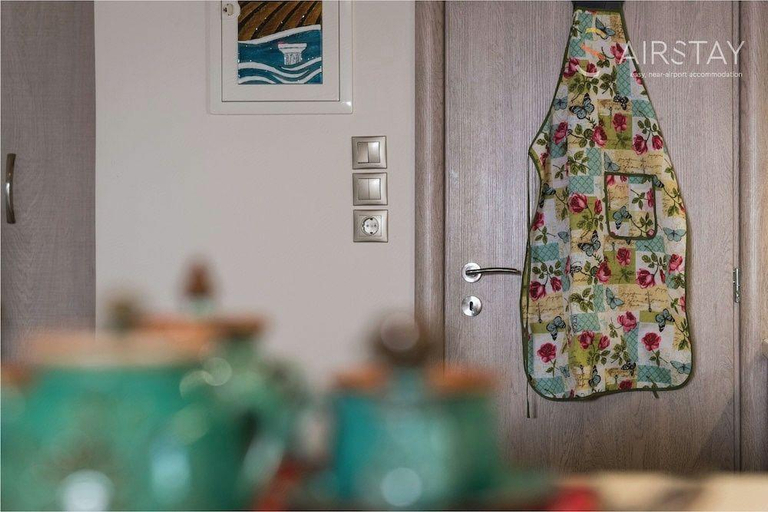 Food & Drinks 4, Orianna Apartment Airport by Airstay, Attica
