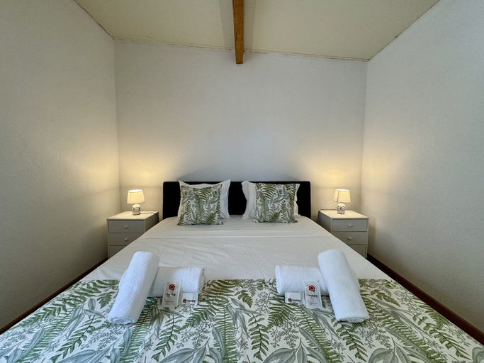 Room 2, Tavira Casa Lótus With Pool by Homing, Alcoutim