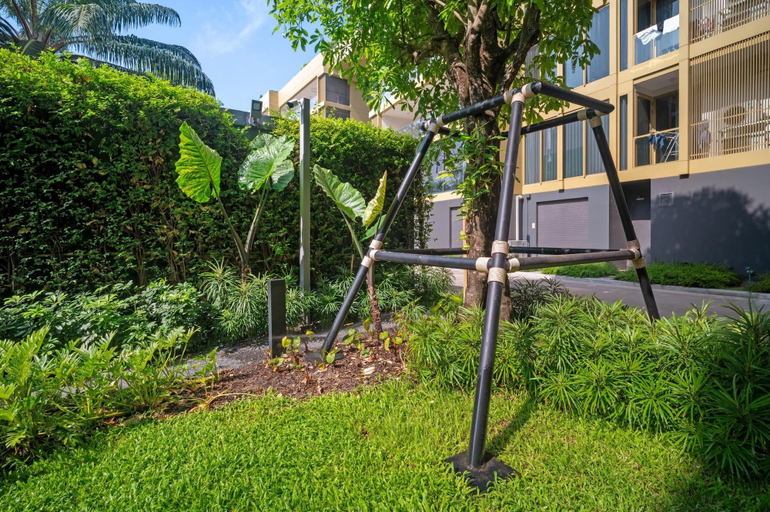 Garden 2, Laguna Beachside Residences Building 4 by Banyan Living, Pulau Phuket