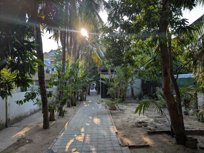 Property grounds, Karuna Villa & Garden, Siem Reap