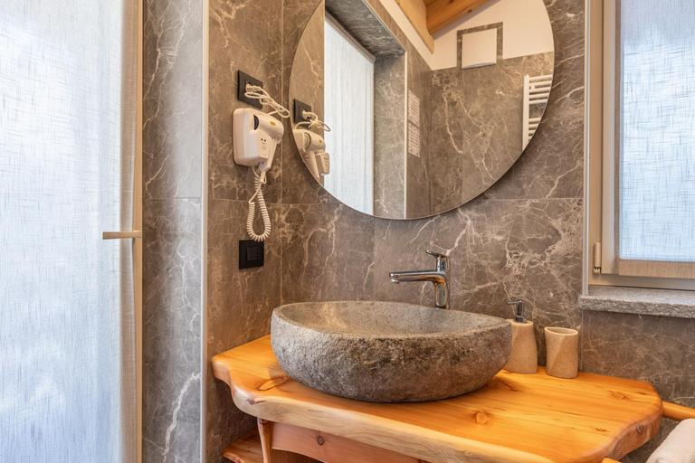 Bathroom 3, Agritur Fiordaliso, Trento