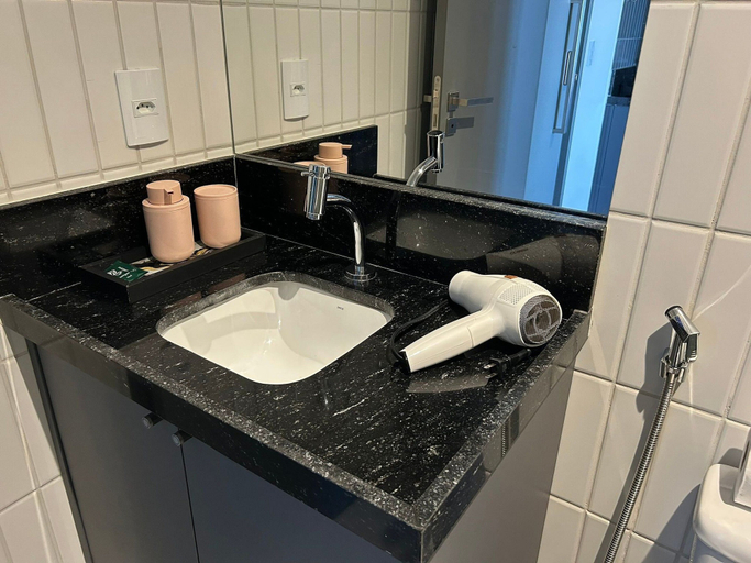 Bathroom 3, Bela Hospedagem - Vista incrível no Simple Smart em Manaíra, João Pessoa