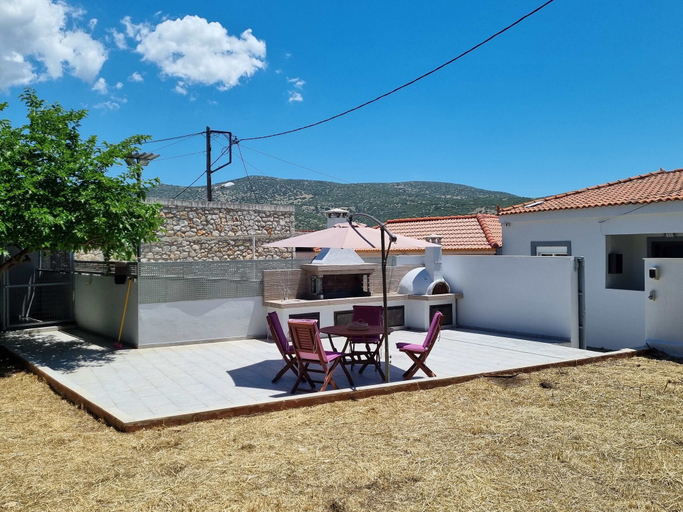 Room 2, Aithra -a Modern Jewel in a Landscape of Antiquity, Peloponnese