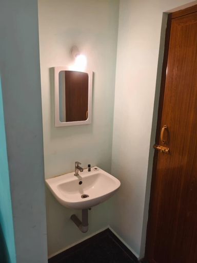 Bathroom 4, Miraya Resort, Viluppuram