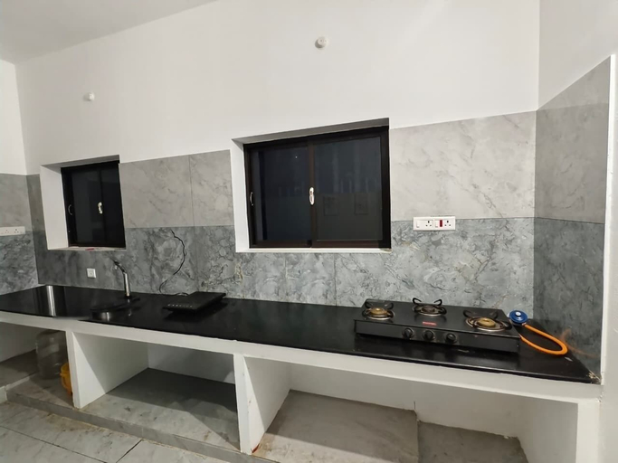 Others 5, Miraya Resort, Viluppuram