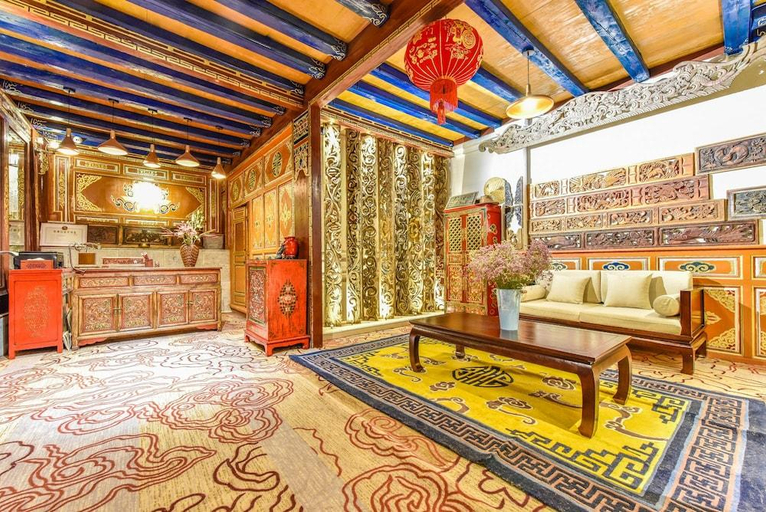 3, Herland Inn, Dêqên Tibetan
