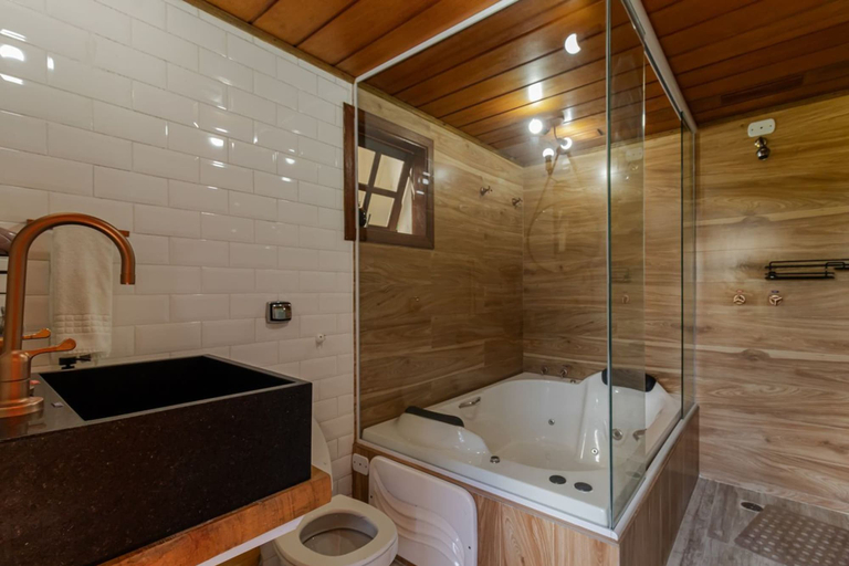 Room 4, Casa com Lareira Aquecimento e Hidromassagem, Campo Limpo Paulista
