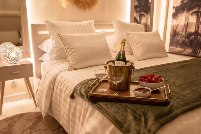 Bedroom 4, Domaine Valenquercy, Lot
