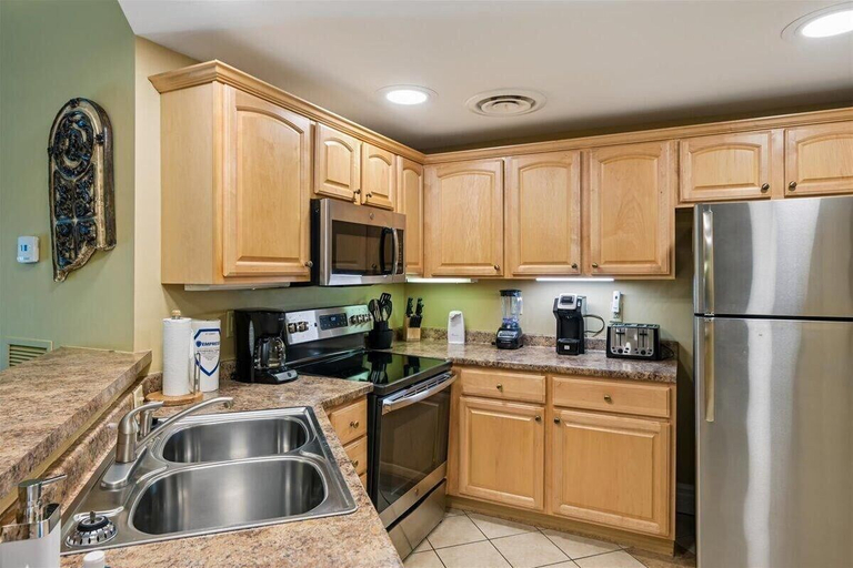 Private kitchen 3, Baskins Creek 212, Sevier